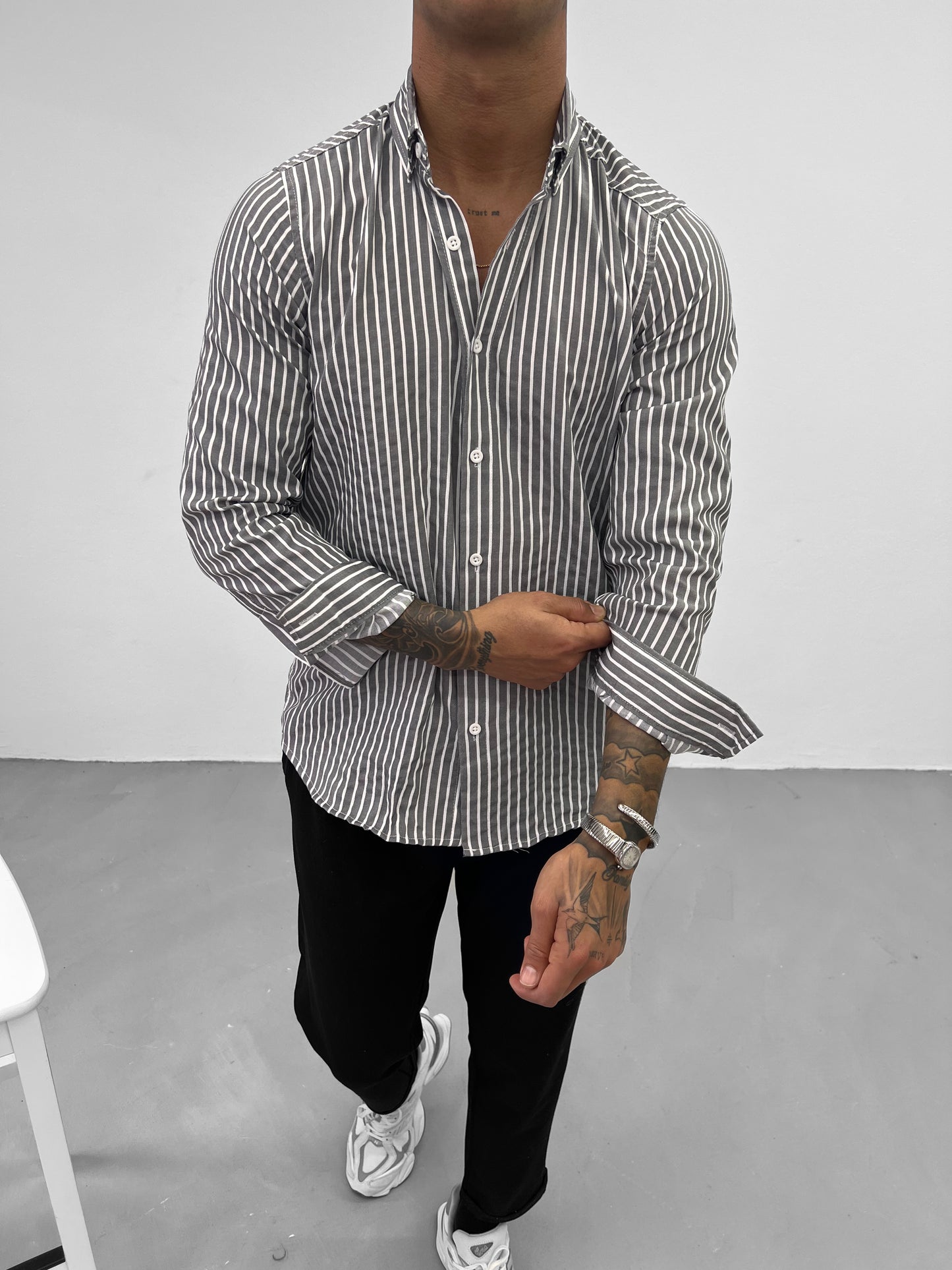 Slim Fit Gestreiftes Hemd