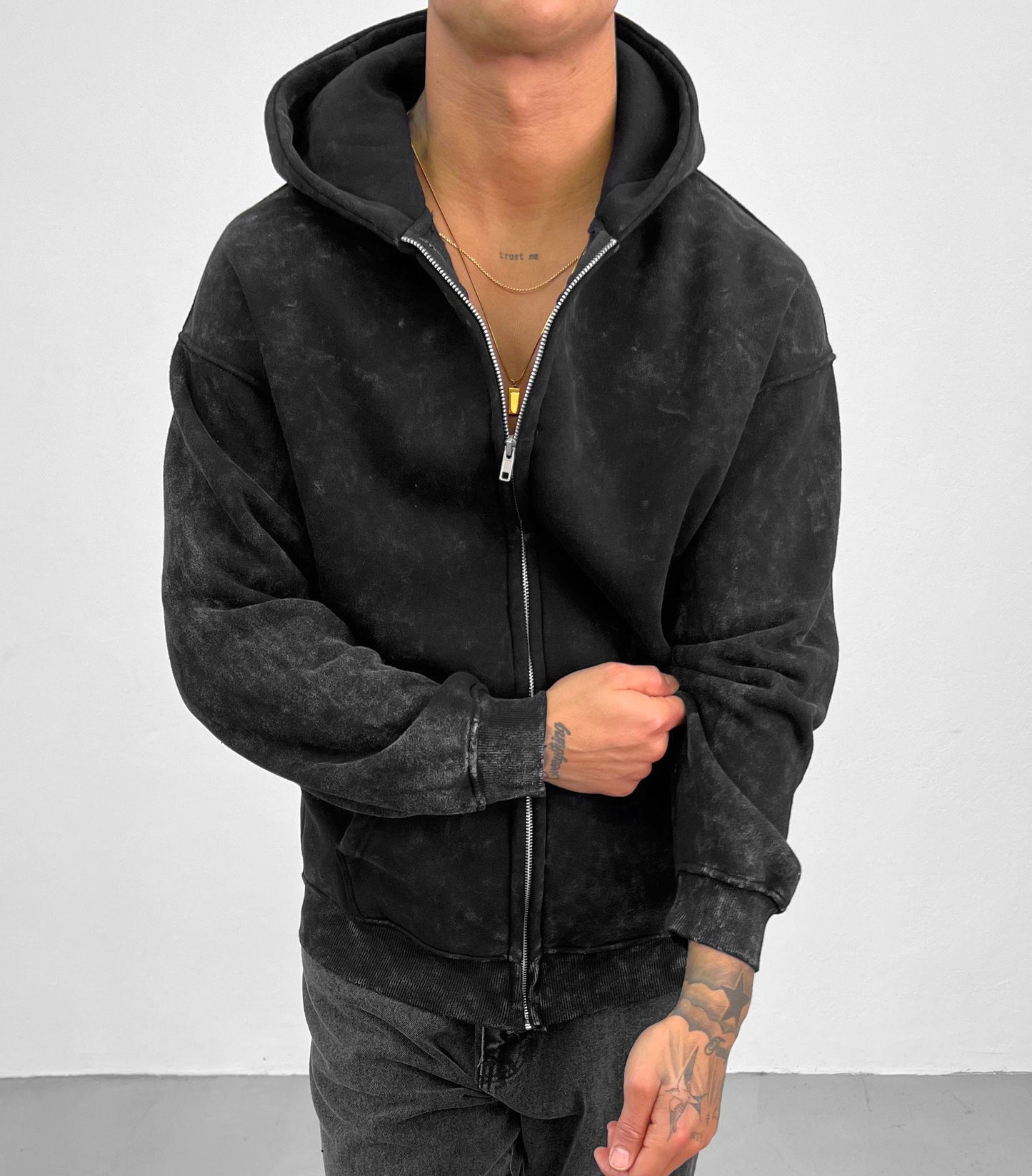 Washed Extra Puff Zip Hoodie – Dein Must-Have für Winter 2025