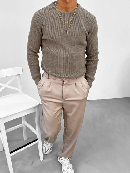 BASIC STRICKPULLOVERS