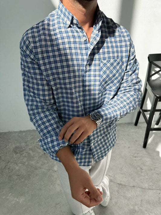 Oversize Hemd mit Knopfkragen – Blau kariert